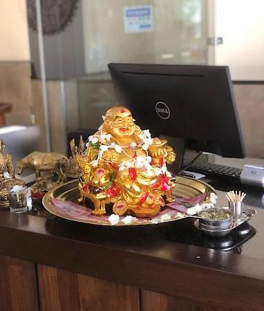 Sri Suryas Hotel Коломбо Екстериор снимка